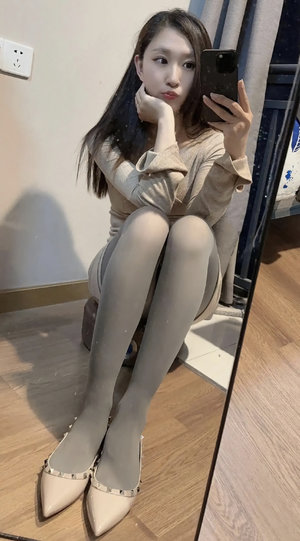 色888日韩自偷自拍美女